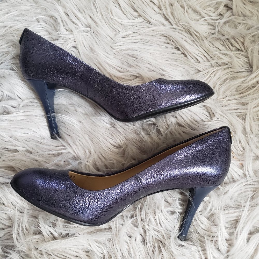 Micheal Kors Size 7 Pumps